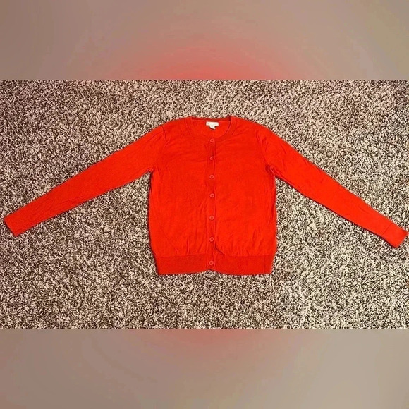 GAP Tops - Gap sweatshirt for women